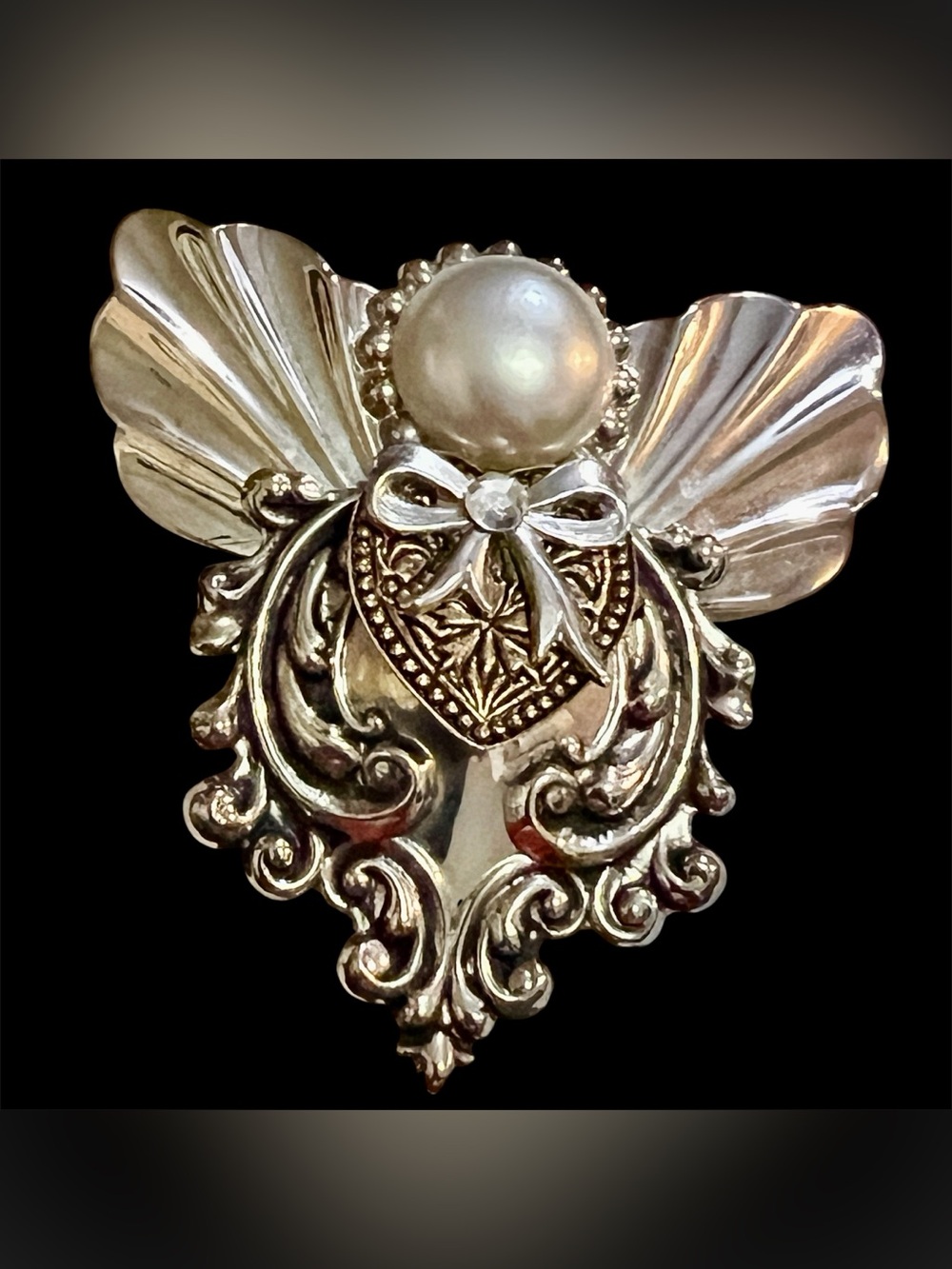 Vtg Angel Brooch Jane Davis "Angel of Love" , typically signed "JANE AOL" 1990s